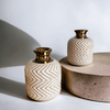 Vaso Chevron Nude com Detalhe Dourado